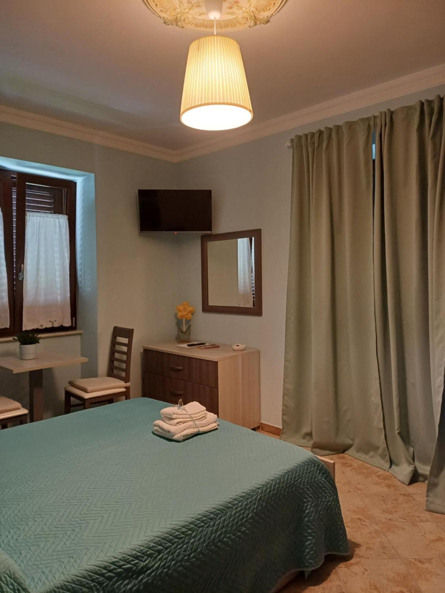 Core A Core Rooms Santo Stefano del Sole Kamer foto